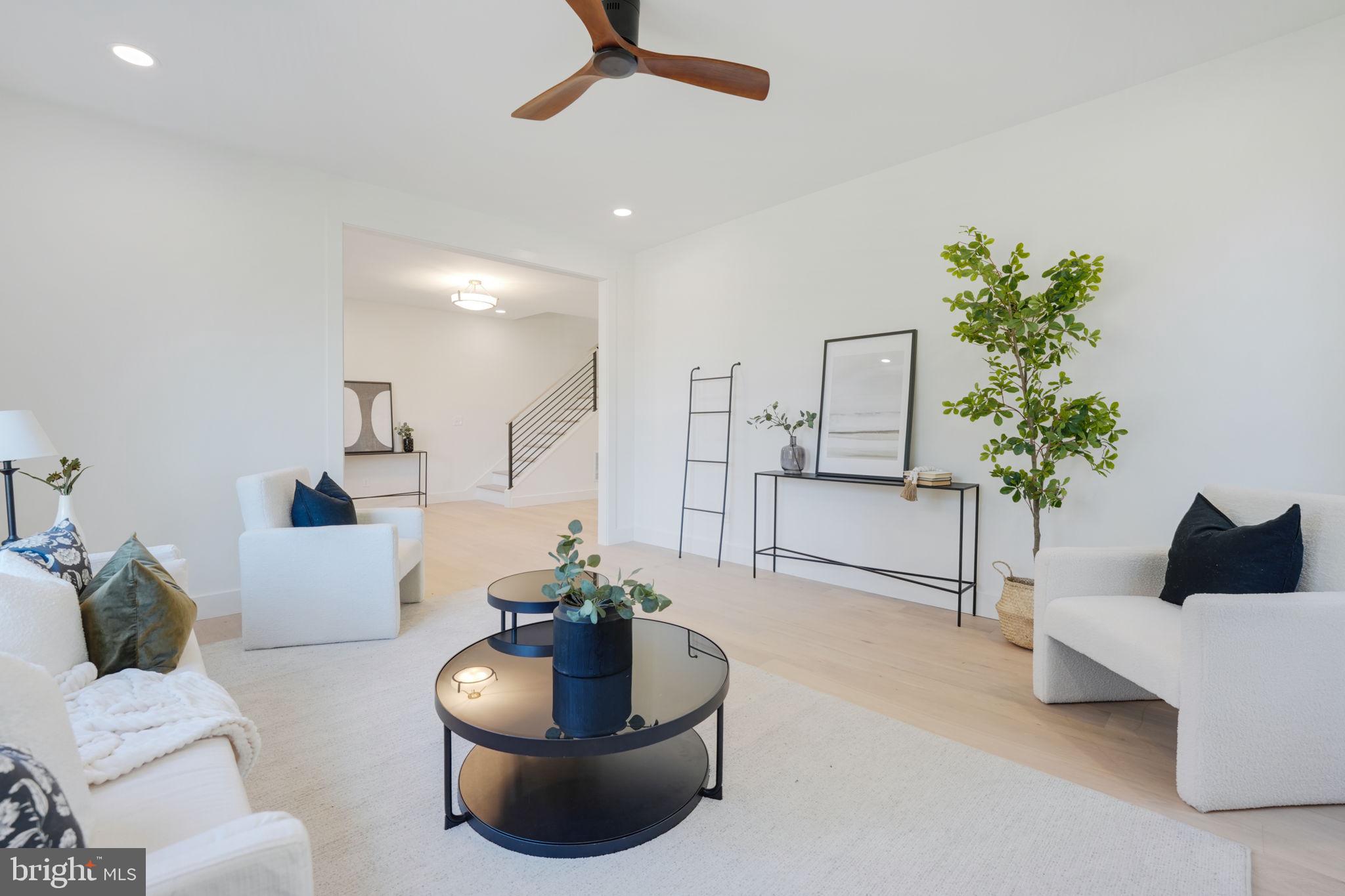 7920 Fairfax Road Alexandria, VA 22308 - Photo 8 of 72