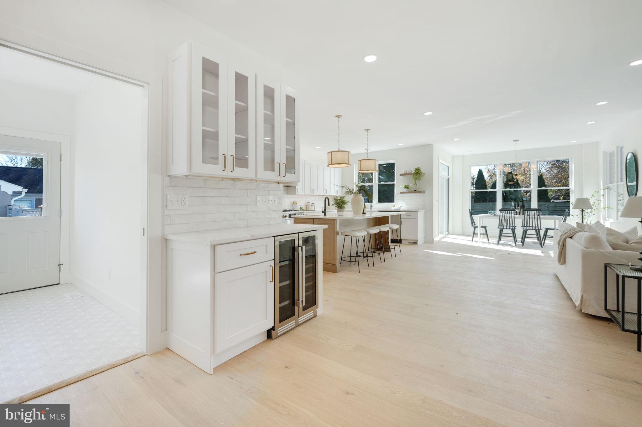 7920 Fairfax Road Alexandria, VA 22308 - Photo 9 of 72