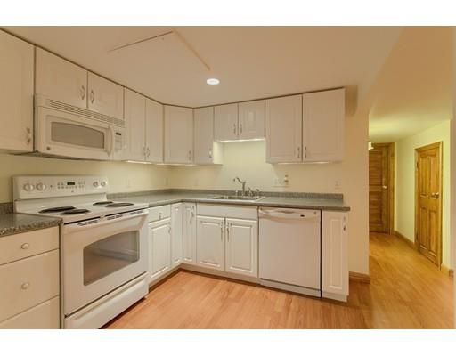 8 Plain Road Westford, MA 01886 - Photo 12 of 26 Gallery Image 12