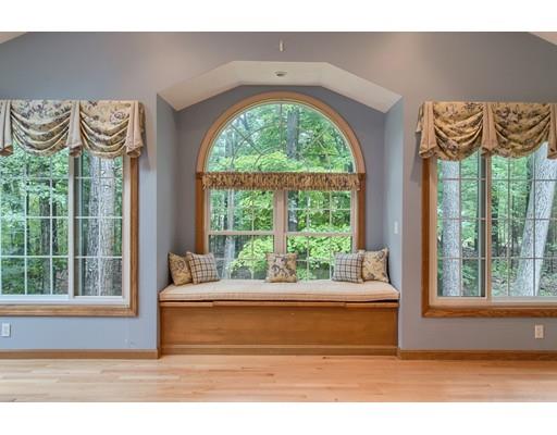 8 Plain Road Westford, MA 01886 - Photo 8 of 26 Gallery Image 8