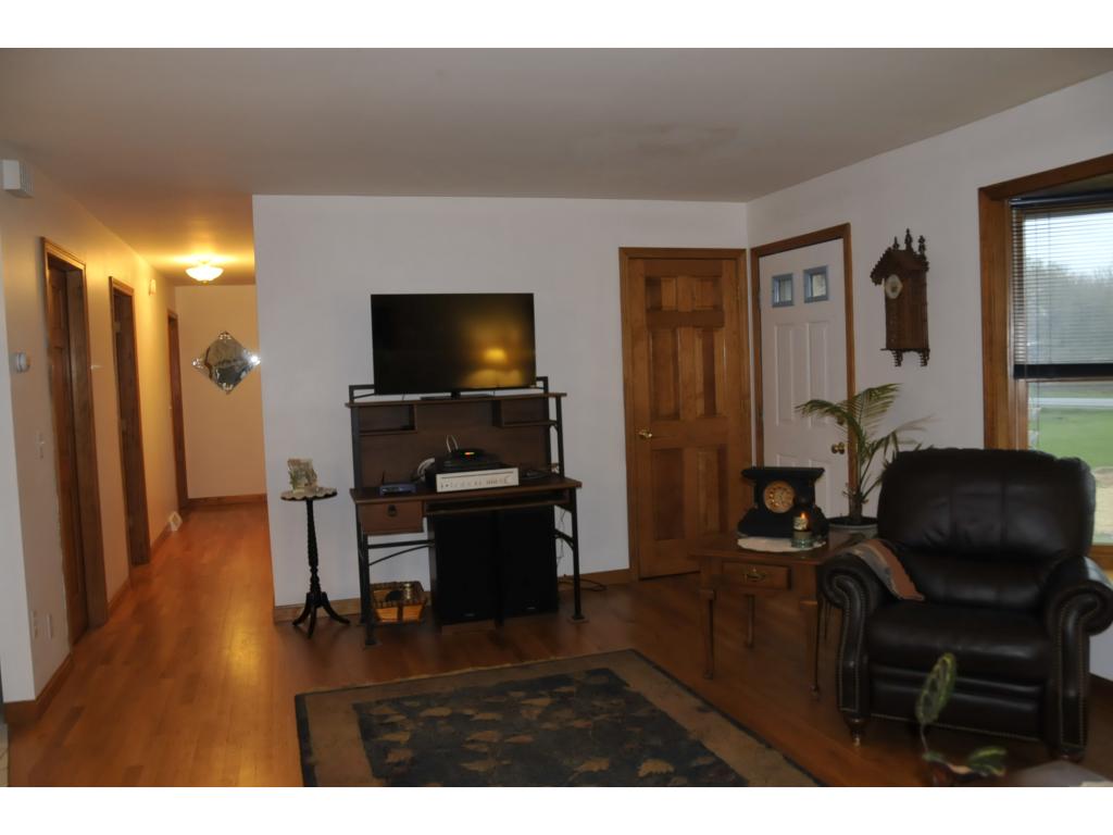 1264 Sandy Birch Road Georgia, VT 05468 - Photo 5 of 31