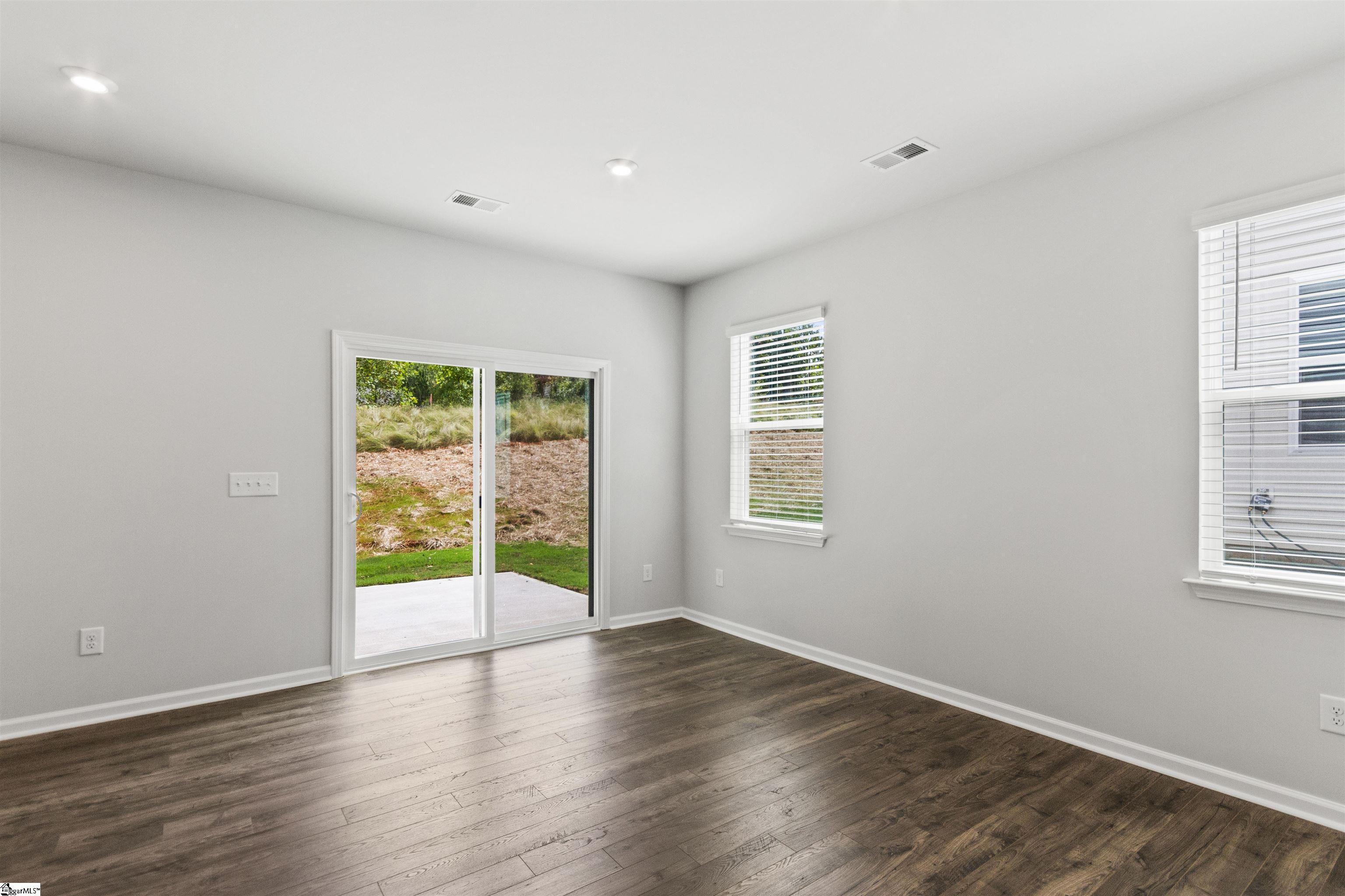 105 Harling Court Fountain Inn, SC 29644 - Photo 8 of 26