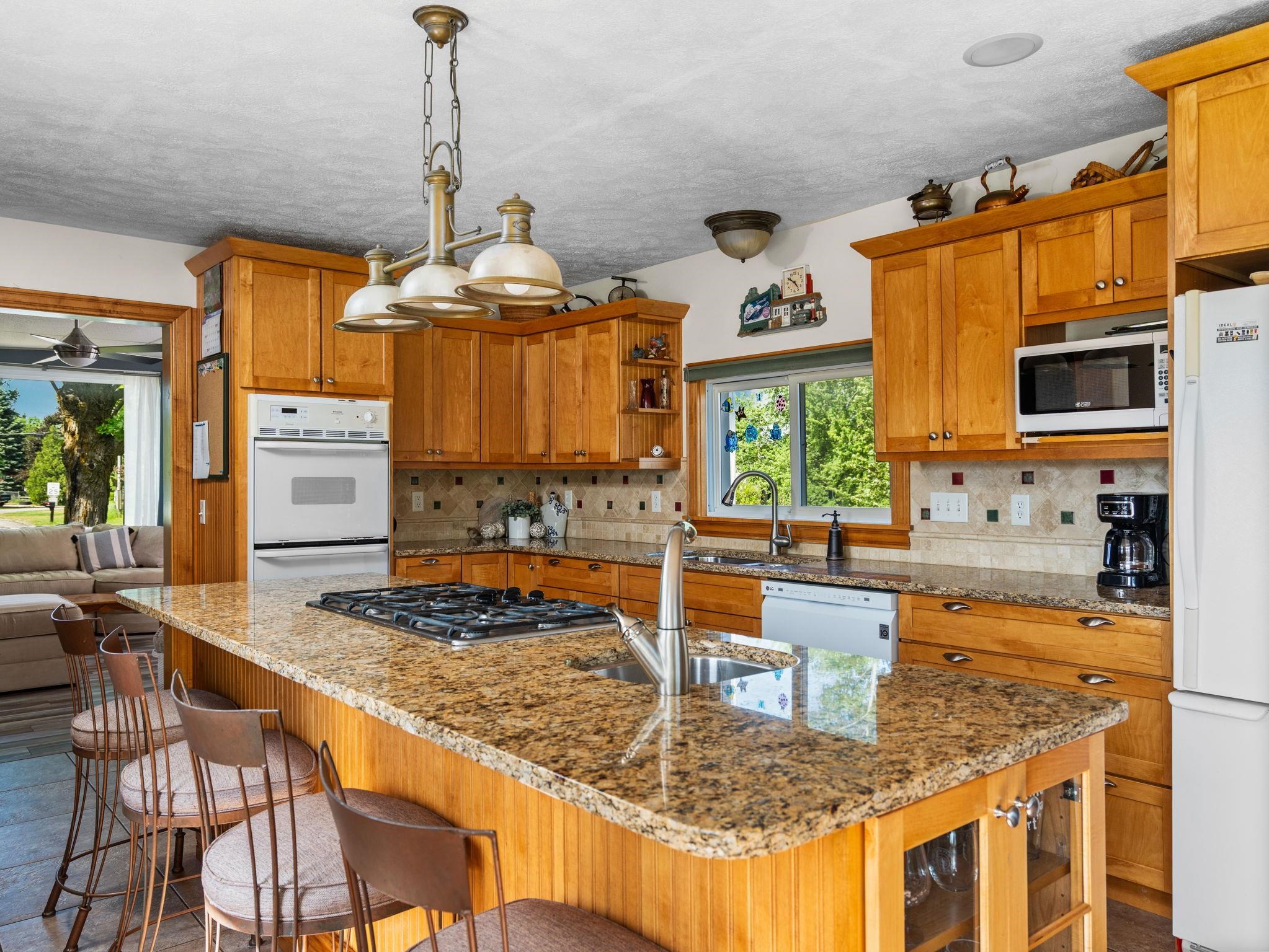 4223 Vance Road Traverse City, MI 49685 - Photo 5 of 34