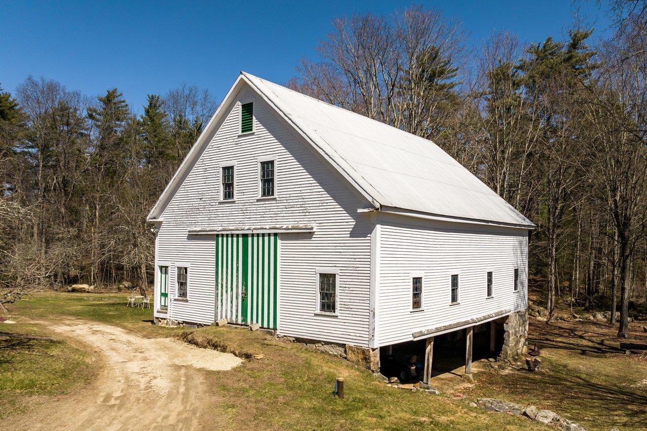 5 Mcdaniel Road Barrington, NH 03825 - Photo 29 of 42