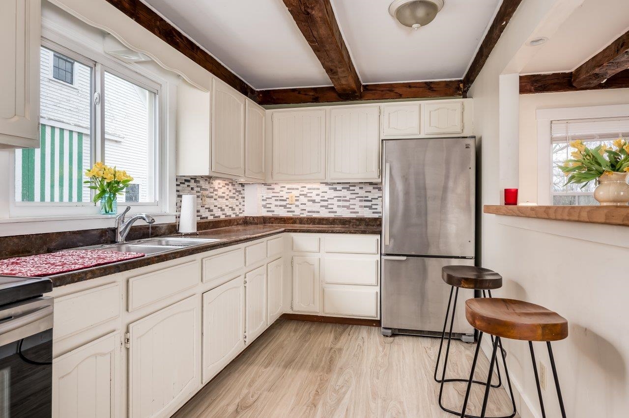 5 Mcdaniel Road Barrington, NH 03825 - Photo 3 of 42