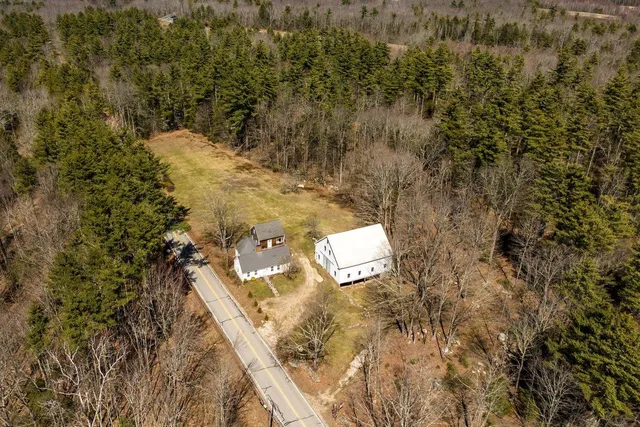 $575,000 | 5 Mcdaniel Road, Barrington, NH 03825