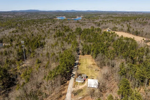 $575,000 | 5 Mcdaniel Road, Barrington, NH 03825