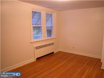 846 Rundale Avenue Yeadon, PA 19050 - Photo 6 of 9 Bedroom
