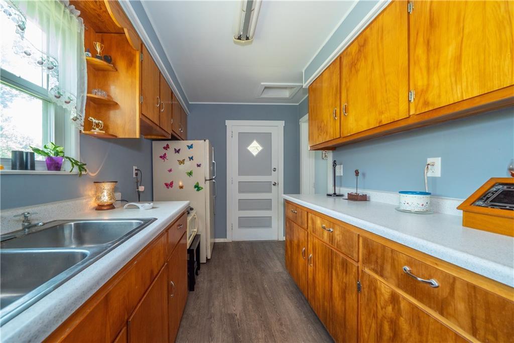 4024 East National Road Springfield, OH 45505 - Photo 3 of 31