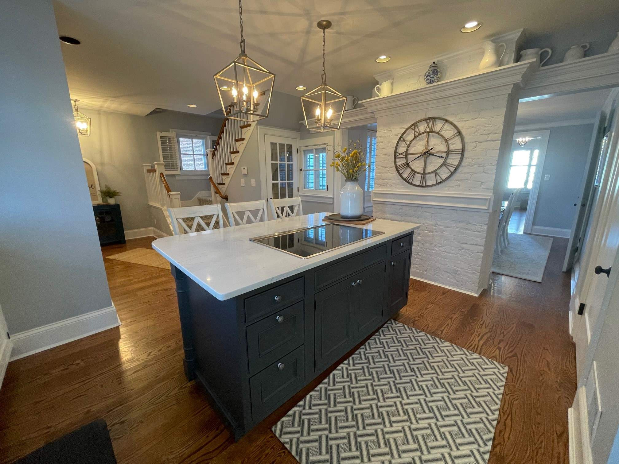 201 Iris Road Fort Mitchell, KY 41011 - Photo 5 of 11 Gallery Image 5