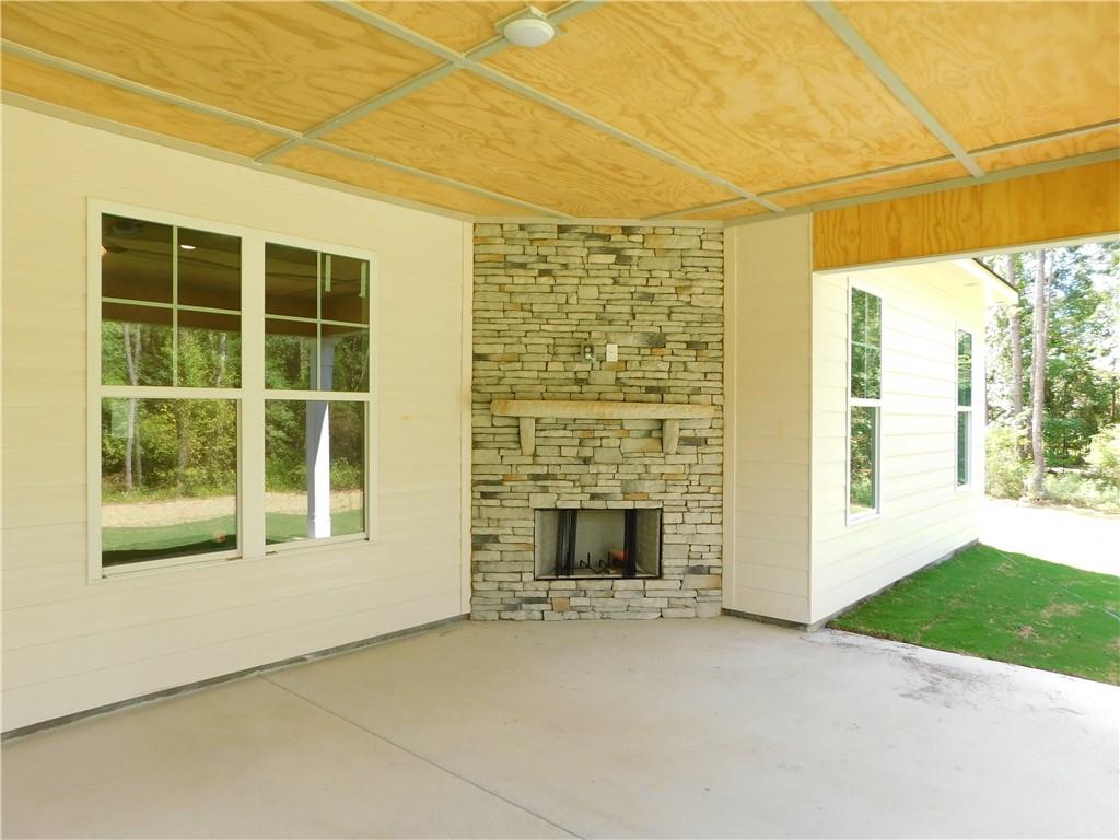 129 Jenkins Road Opelika, AL 36804 - Photo 19 of 21 Gallery Image 19