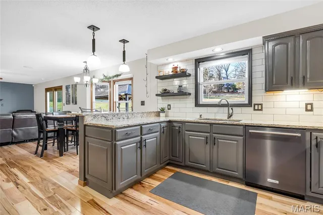 $489,900 | 3805 Olde Mill Drive, Byrnes Mill, MO 63051