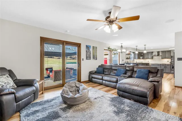 $489,900 | 3805 Olde Mill Drive, Byrnes Mill, MO 63051