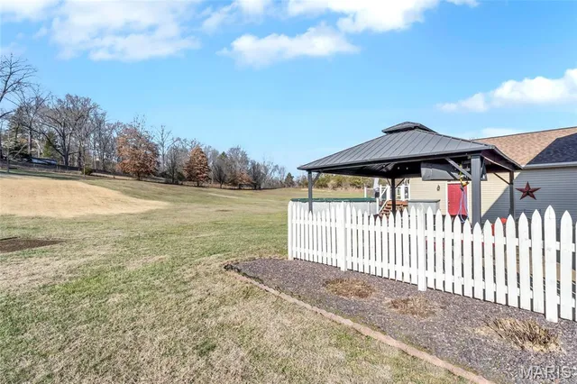 $489,900 | 3805 Olde Mill Drive, Byrnes Mill, MO 63051