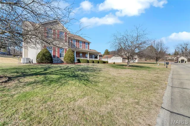 $489,900 | 3805 Olde Mill Drive, Byrnes Mill, MO 63051