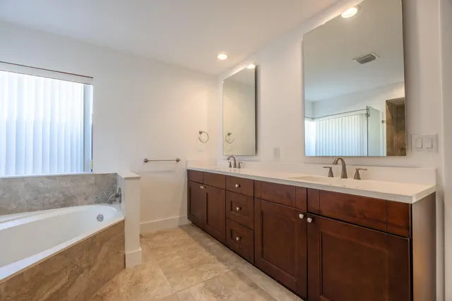 $5,200 | 22352 Martella Avenue, Boca Raton, FL 33433