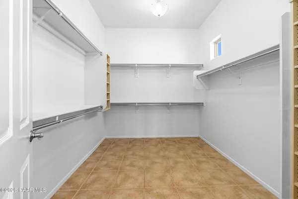 a view of a room with shelf