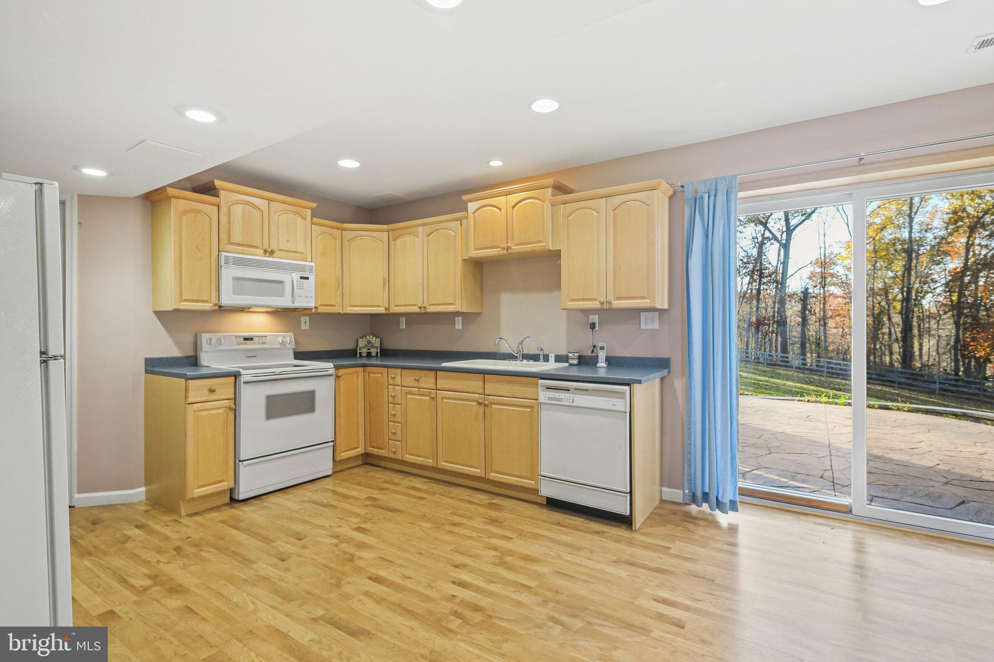 5338 Wendy Road Sykesville, MD 21784 - Photo 29 of 54 Gallery Image 29