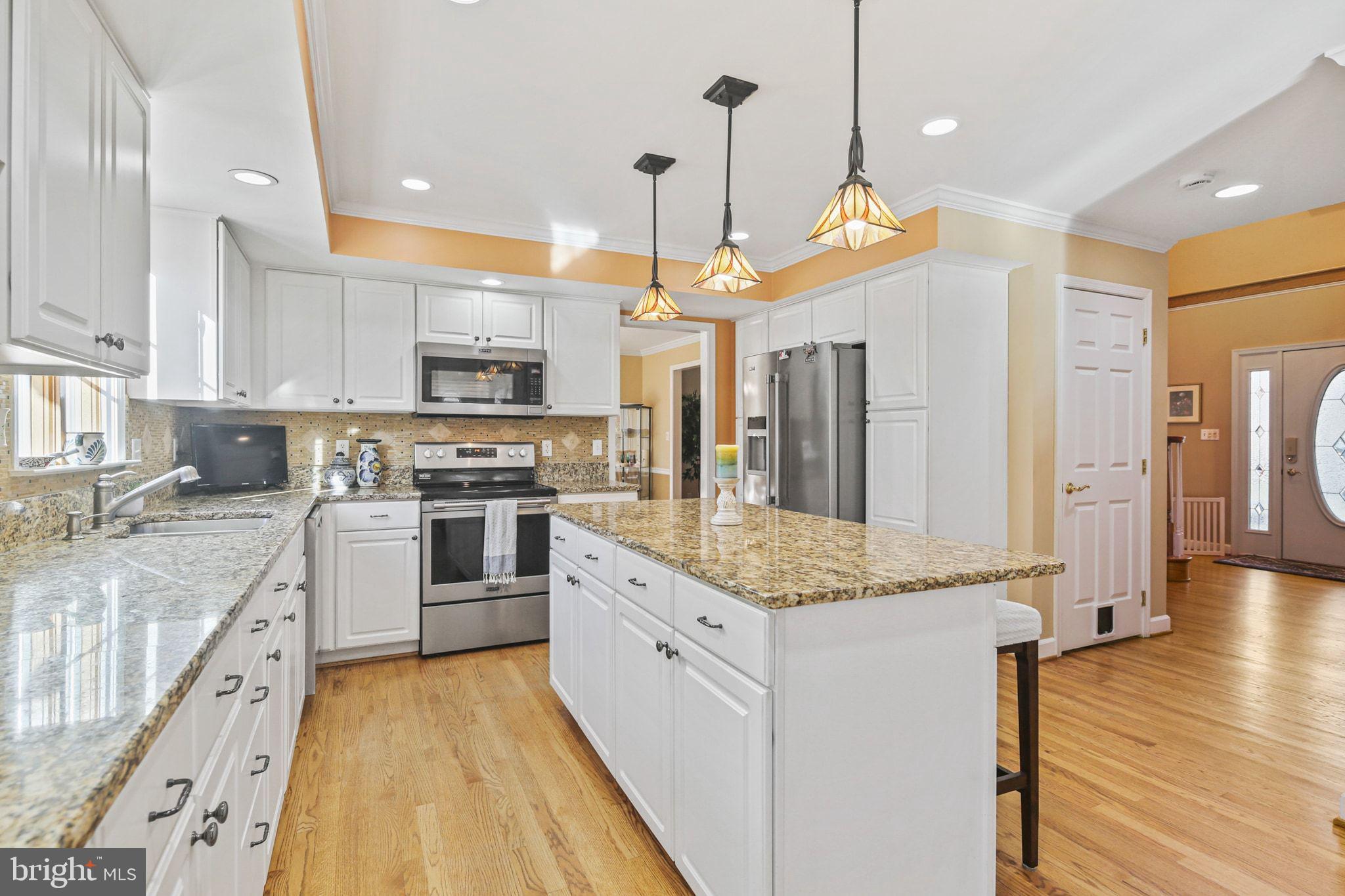 5338 Wendy Road Sykesville, MD 21784 - Photo 8 of 54 Gallery Image 8