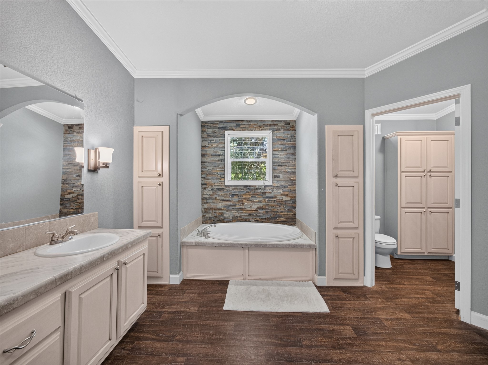 155 Hidden Oaks Loop Elgin, TX 78621 - Photo 18 of 40 Gallery Image 18