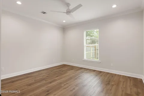 $240,000 | 300 Ave B, Unit D, Broussard, LA 70518