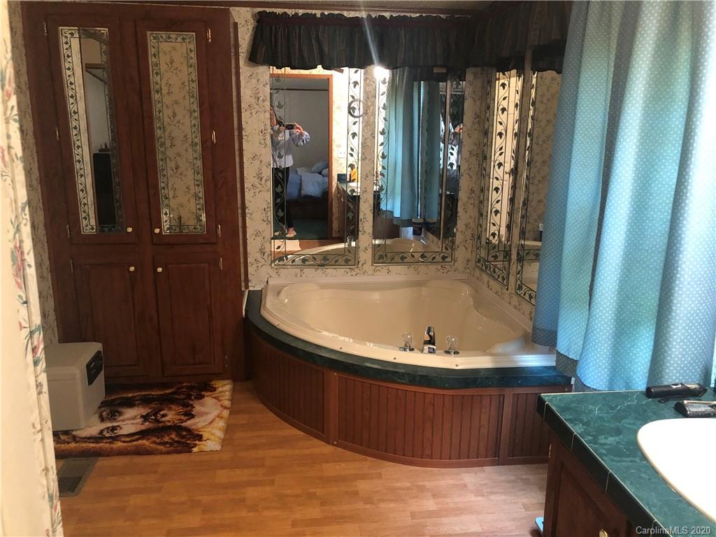 202 Butch Branch Road Union Grove, NC 28689 - Photo 6 of 14 Gallery Image 6