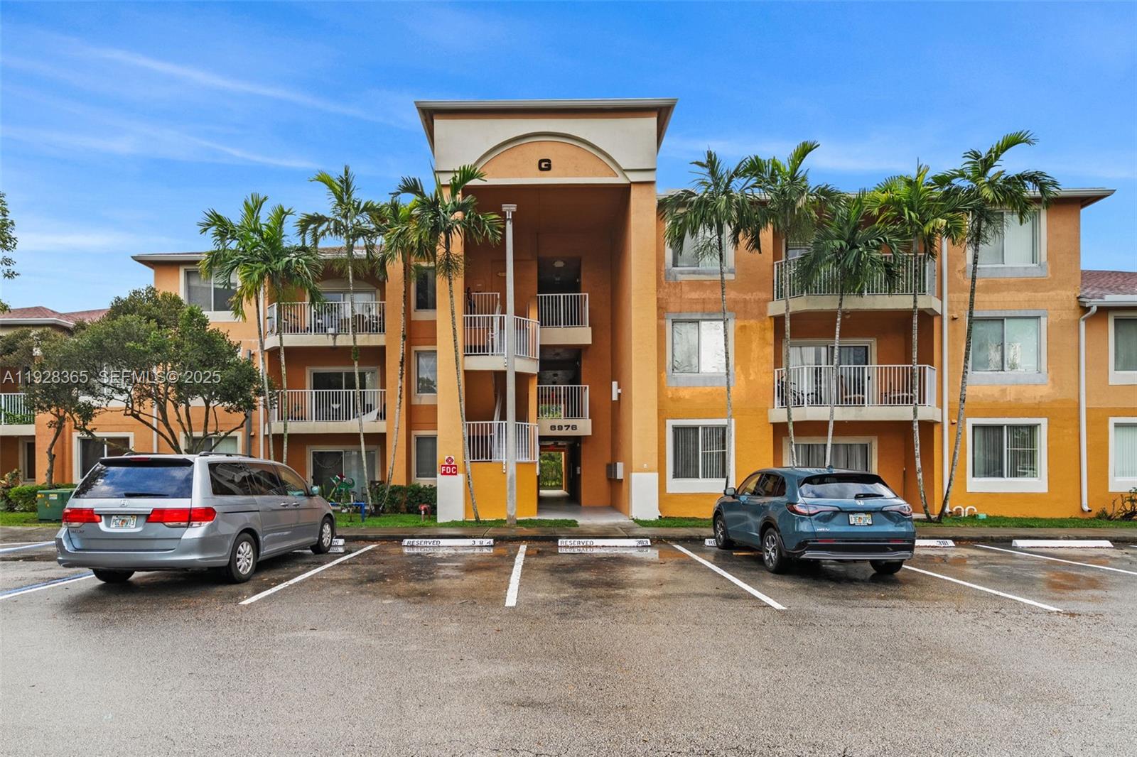6976 Southwest 39th Street, Unit G102 Davie, FL 33314 - Photo 1 of 21