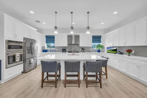 $920,000 | 12554 Gross Pointe Road, Palm Beach Gardens, FL 33418