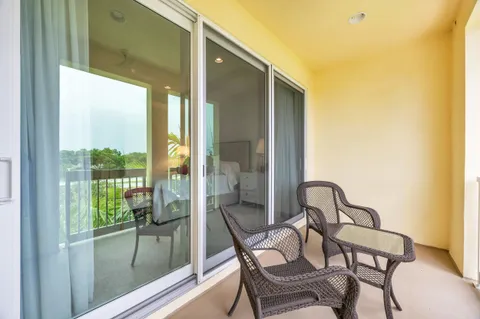 $920,000 | 12554 Gross Pointe Road, Palm Beach Gardens, FL 33418