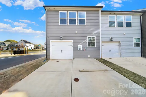 $2,100 | 1542 Cedar Tree Drive, Belmont, NC 28012