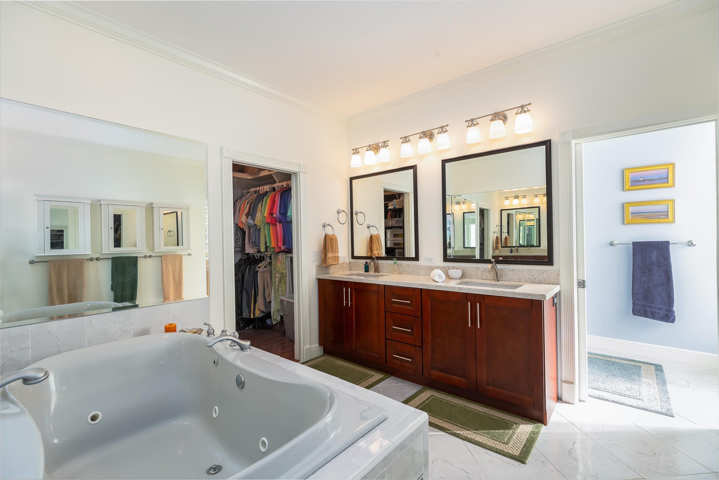 79 Mutiny Place Key Largo, FL 33037 - Photo 16 of 44 Master bath view 3