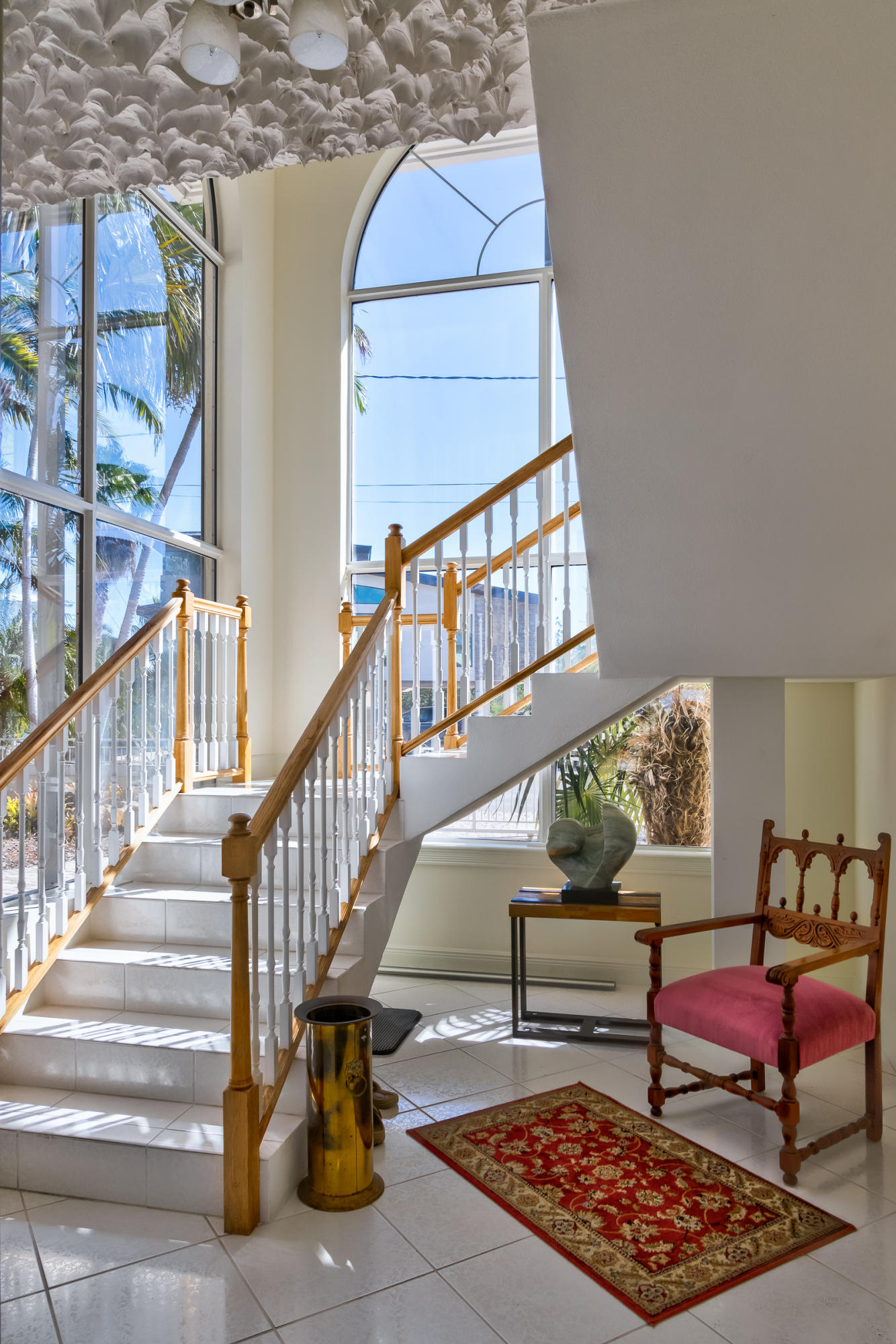79 Mutiny Place Key Largo, FL 33037 - Photo 40 of 44 Interior stairs and foyer