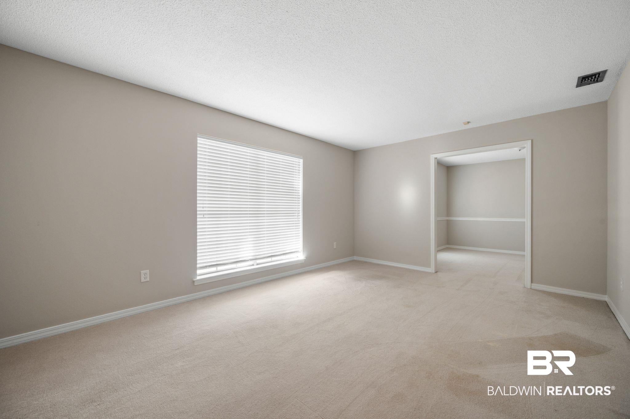 5406 Spring Drive Mobile, AL 36693 - Photo 4 of 40 Living Room