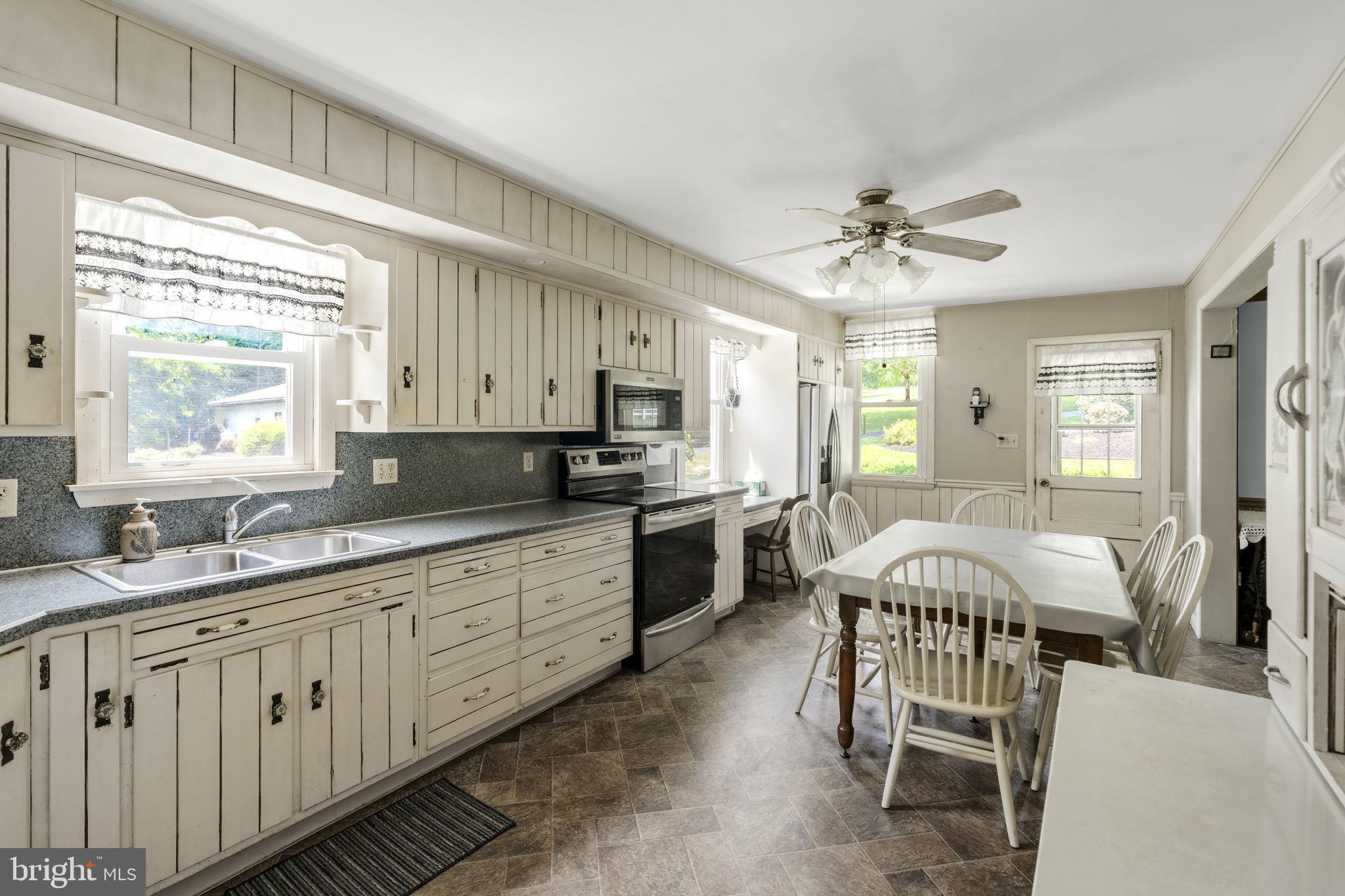 321 Ridge Avenue Ephrata, PA 17522 - Photo 46 of 77 Gallery Image 46
