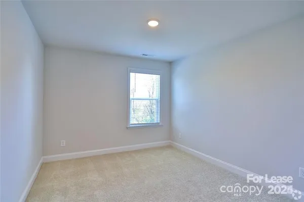 $2,495 | 13126 Settlers Trail Court, Unit CREEKSIDE, Charlotte, NC 28278