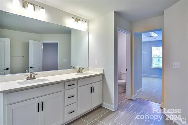 $2,495 | 13126 Settlers Trail Court, Unit CREEKSIDE, Charlotte, NC 28278