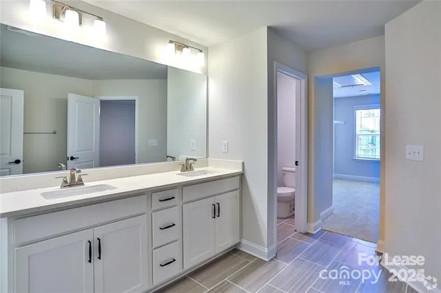 $2,390 | 13126 Settlers Trail Court, Unit CREEKSIDE, Charlotte, NC 28278