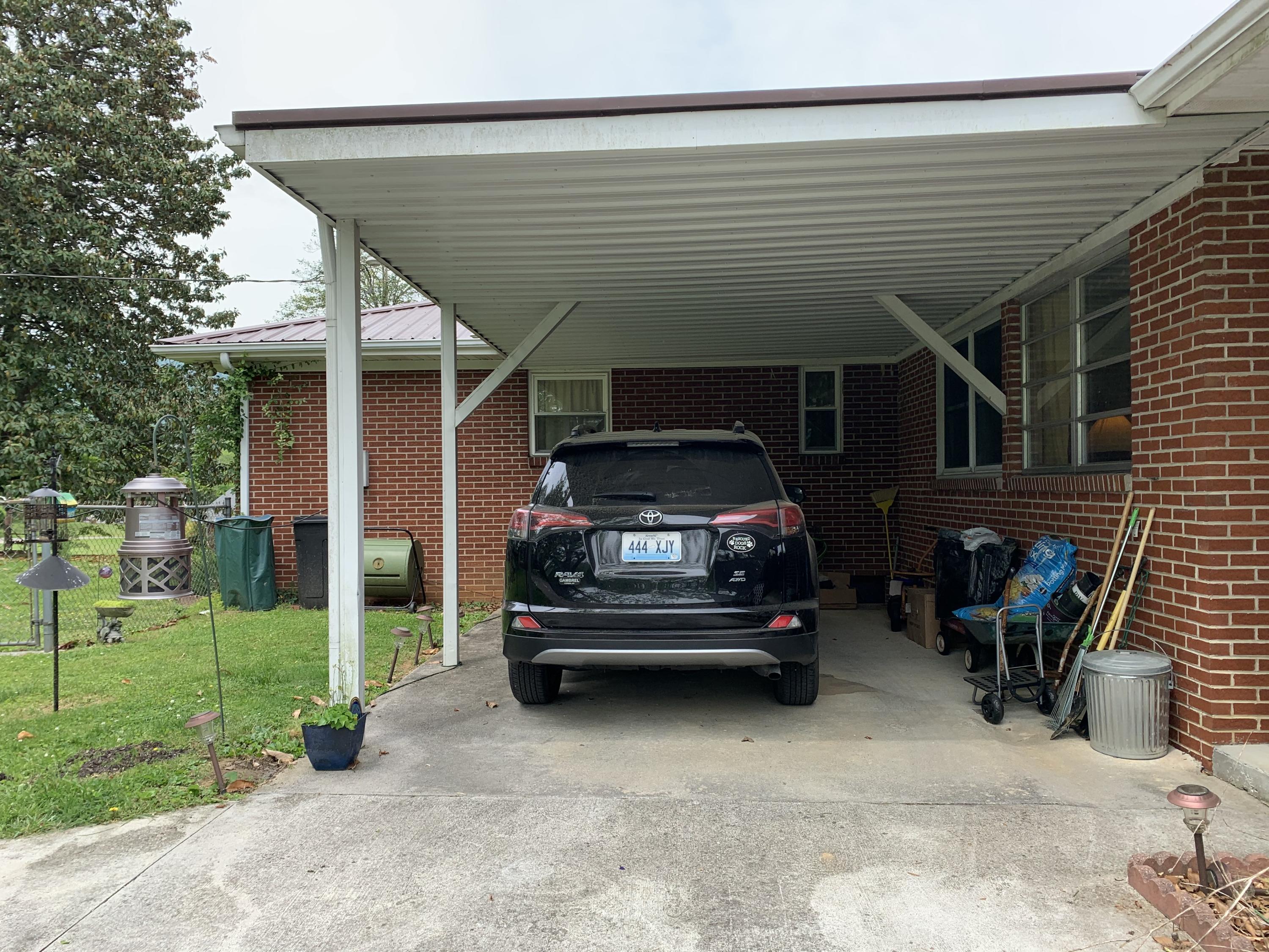 125 Alpine Road Middlesboro, KY 40965 - Photo 12 of 27 KING 18