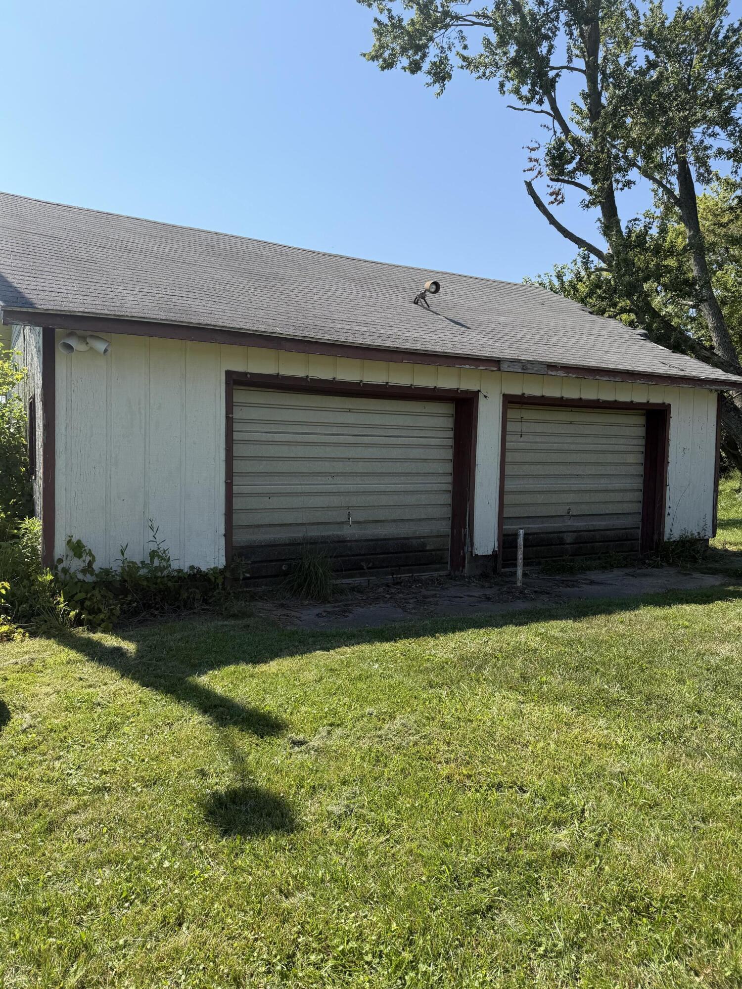 18268 Three Oaks Road Three Oaks, MI 49128 - Photo 17 of 19 IMG_1530