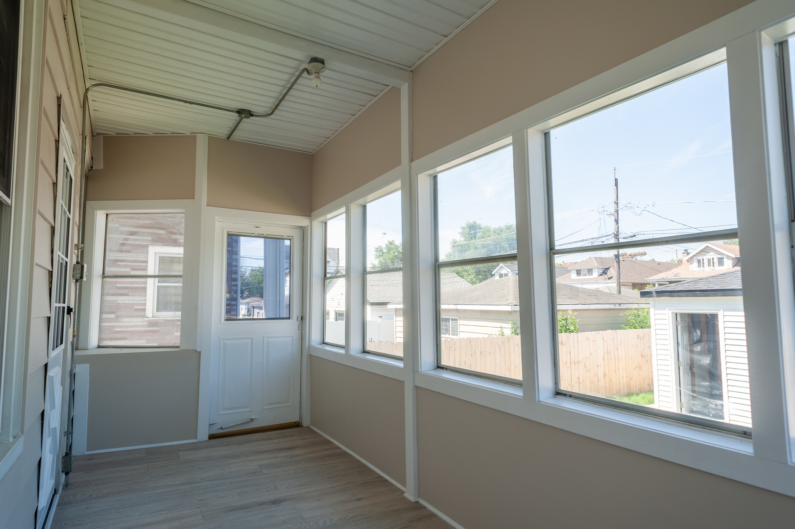 8620 South Union Avenue Chicago, IL 60620 - Photo 40 of 41 a view of an empty room with a window