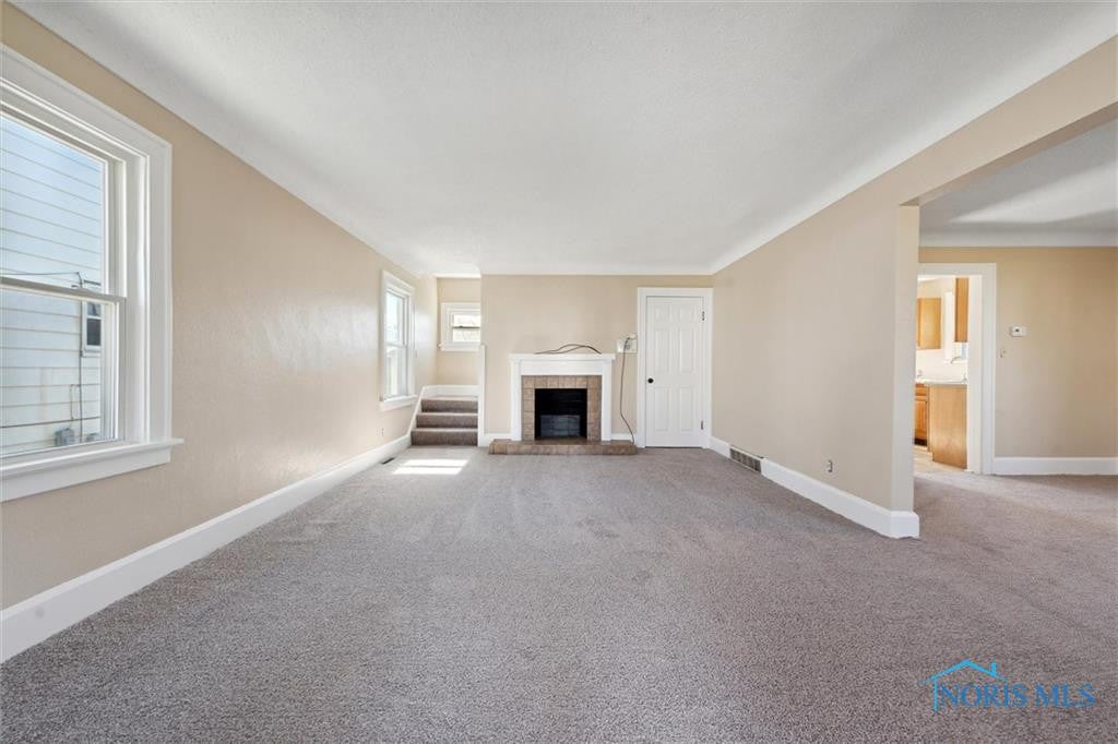 3848 Bellevue Road Toledo, OH 43613 - Photo 7 of 49 Gallery Image 7