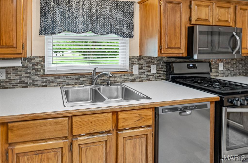 1236 South Clinton Road Caseyville, IL 62232 - Photo 21 of 58