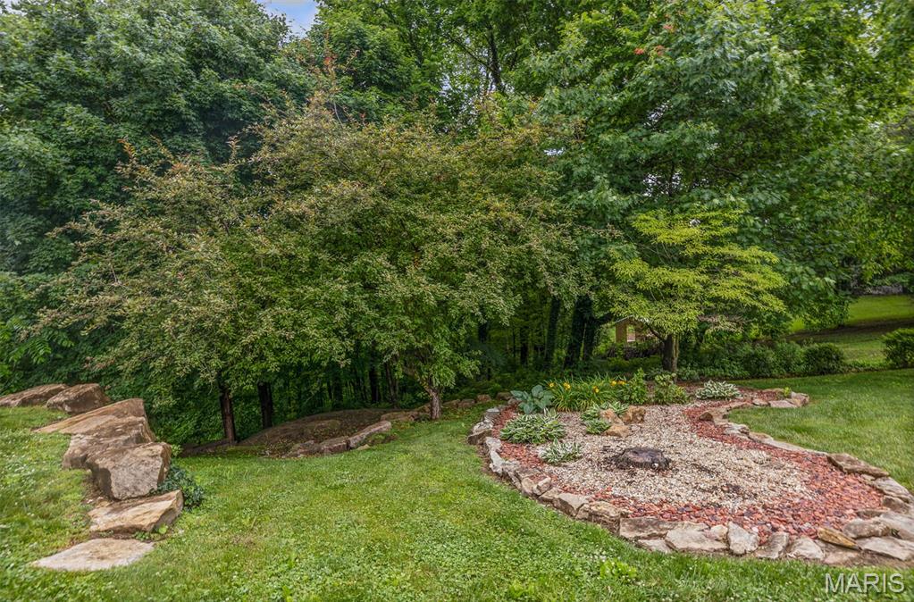 1236 South Clinton Road Caseyville, IL 62232 - Photo 49 of 58