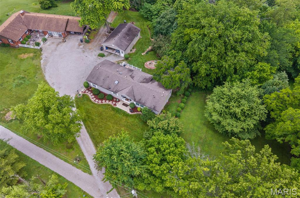 1236 South Clinton Road Caseyville, IL 62232 - Photo 6 of 58