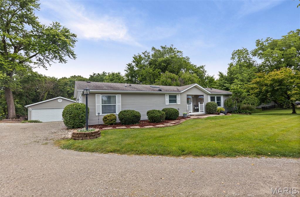 1236 South Clinton Road Caseyville, IL 62232 - Photo 7 of 58