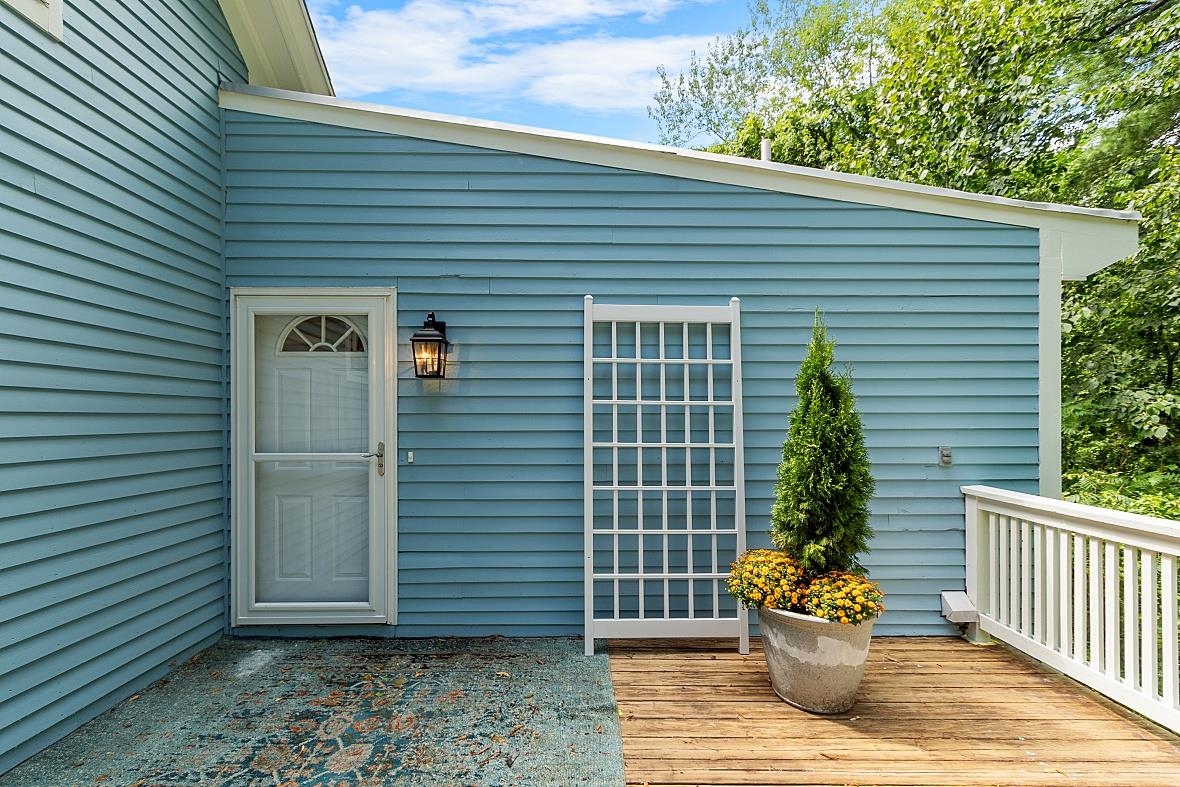 156 Kensington Road Hampton Falls, NH 03844 - Photo 13 of 33 Gallery Image 13