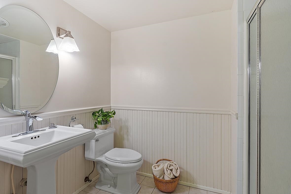 156 Kensington Road Hampton Falls, NH 03844 - Photo 19 of 33 Gallery Image 19