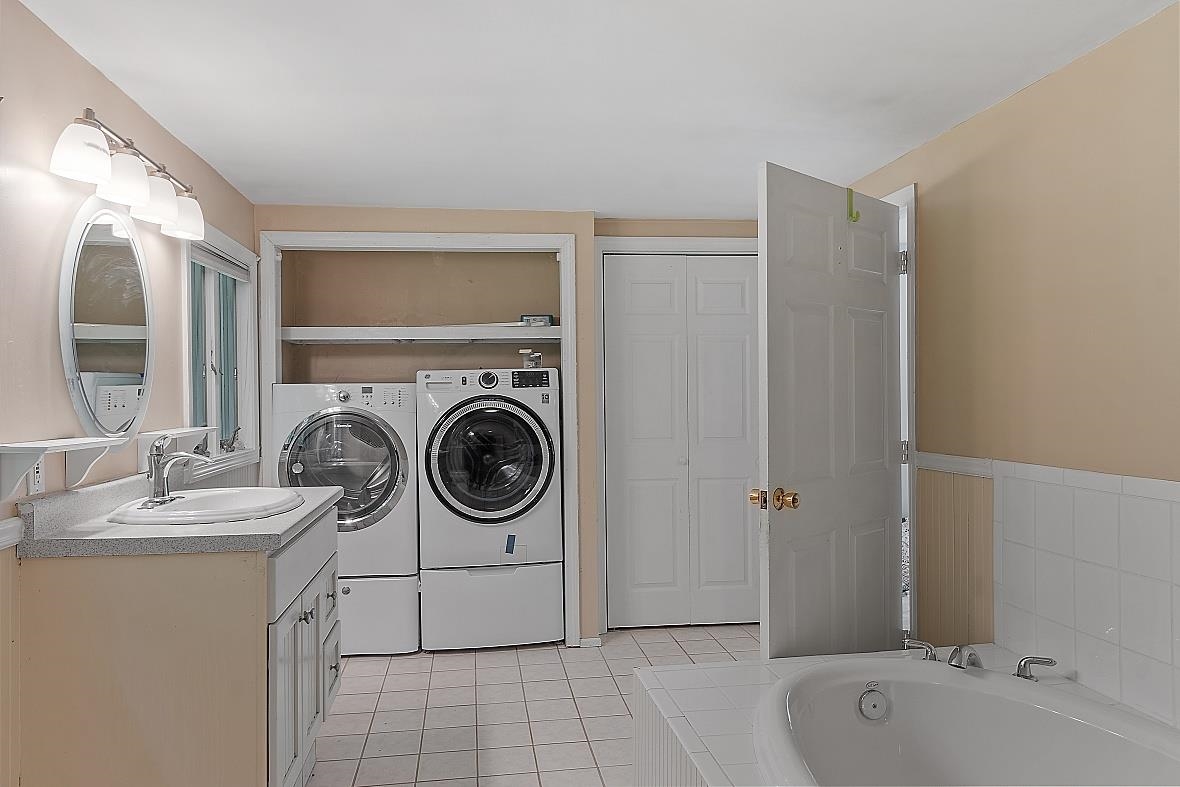 156 Kensington Road Hampton Falls, NH 03844 - Photo 33 of 33 Gallery Image 33