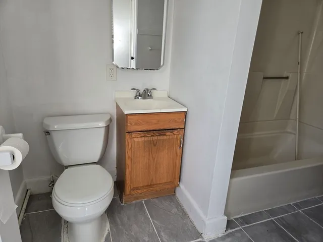 $2,700 | 206 Central Street, Unit 1, Acton, MA 01720