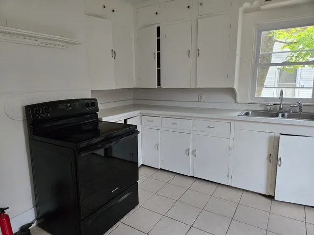 $2,700 | 206 Central Street, Unit 1, Acton, MA 01720